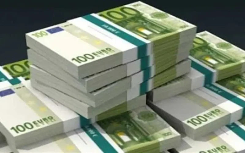 تراجع جديد سعر اليورو مقابل الجنيه اليوم الاثنين